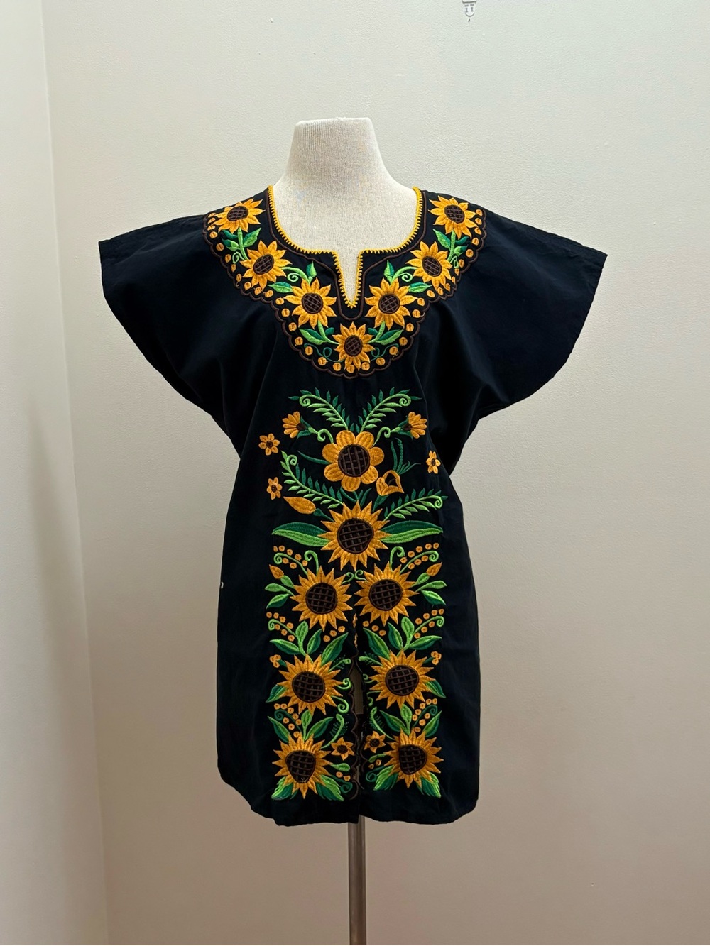 Vintage Mexican Black Embroidered Sunflower Tunic Dress Boho Folk Art Size S-XL - Picture 11 of 14